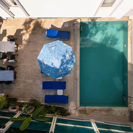 Behram Hotel Antalya Bagian luar foto